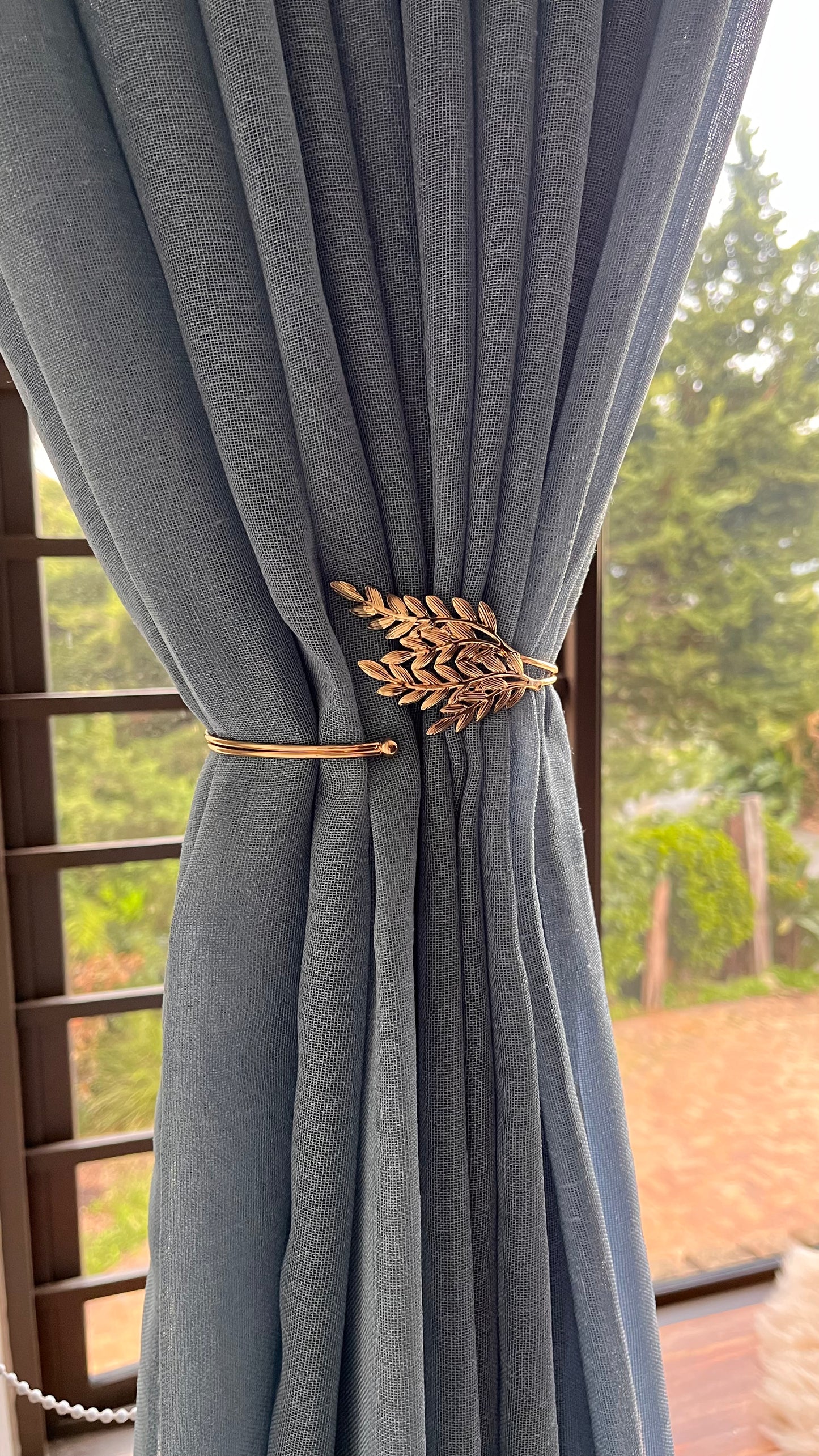 Halden Holder- 2pc Gold Leaf Curtain Holdback set